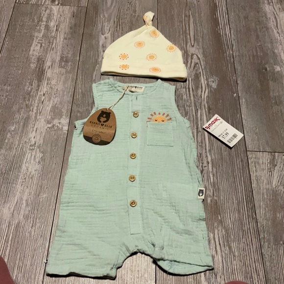 Other - Rabbit + Bear outfit